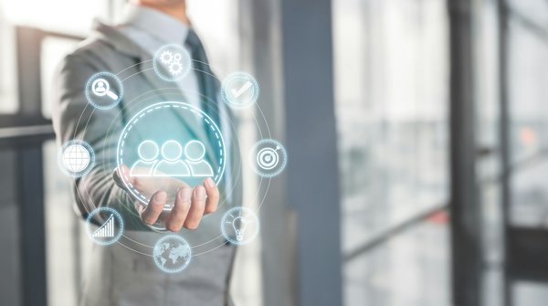 Quelles sont les meilleures pratiques pour la gestion des données clients dans les systèmes de gestion de la relation client (CRM) ?